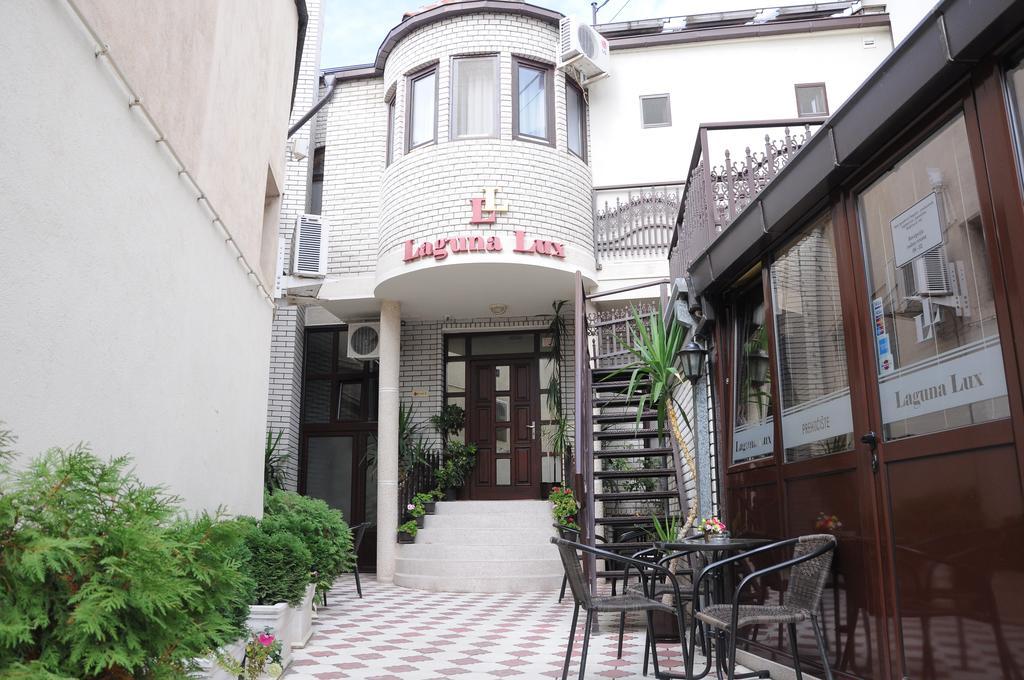 Garni Hotel Laguna Lux Nis Exterior photo